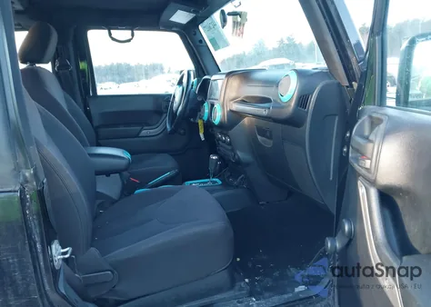 2015 Jeep Wrangler Sport z USA, uszkodzony, nr VIN 1C4AJWAG1FL709673